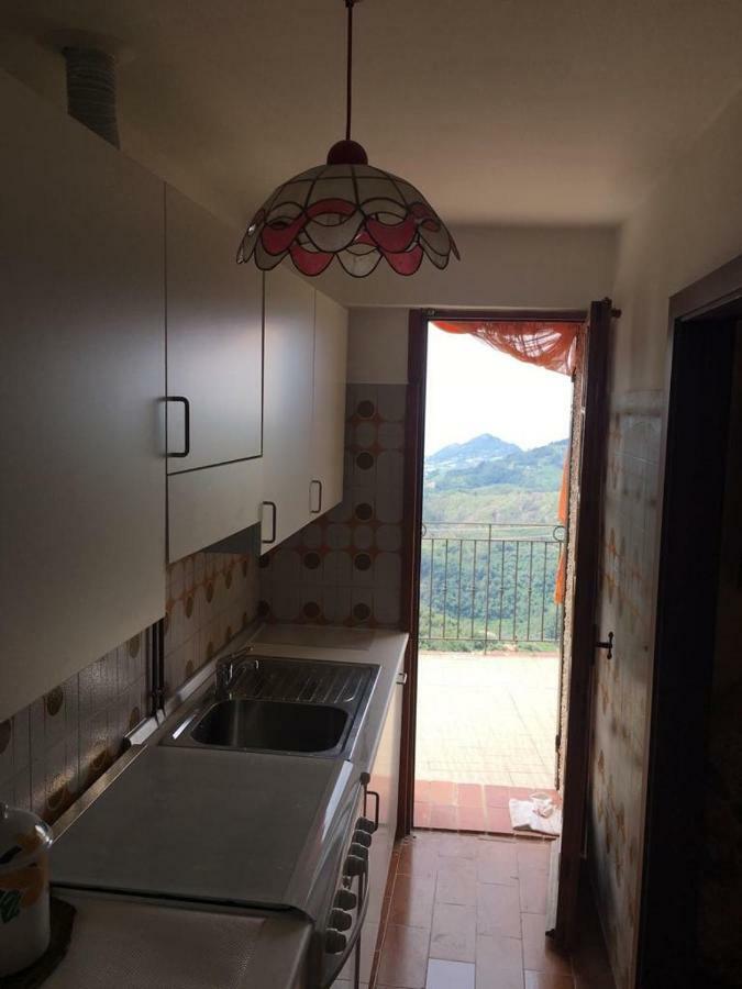 Appartamento Madame Carla Perinaldo Luaran gambar
